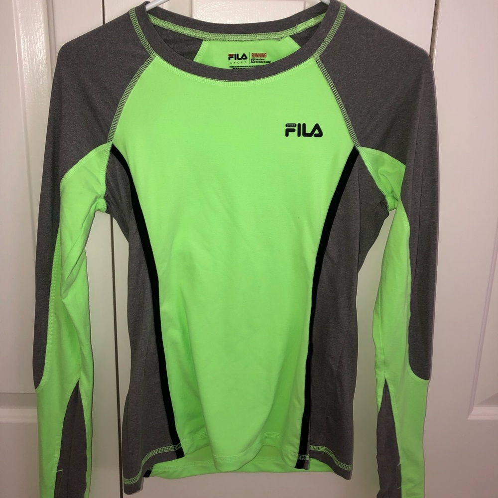 FILA running top